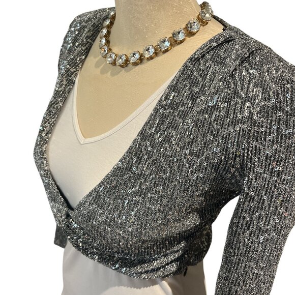 ZARA Silver Sequins Crop Top Size Small Twist Knot Plunge Front Long Sleeves - Picture 4 of 11